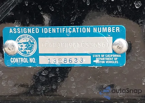 2020 Jeep Grand Cherokee Trackhawk 4X4 from USA, damaged, VIN 1C4RJFN96LC336561